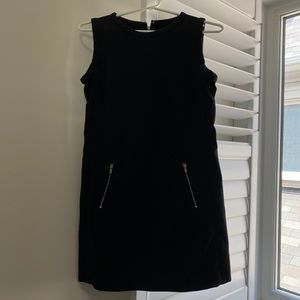 Gap black mini dress with zip pockets size 2 petite